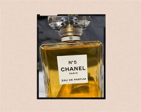 chanel 5 perfume pens|what does Chanel no 5 smell like.